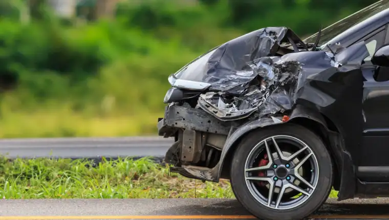 auto oštećen u sudaru