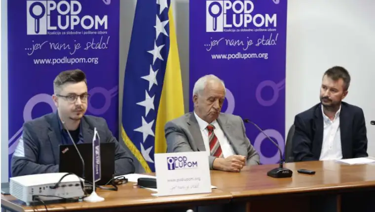 pod lupom 1