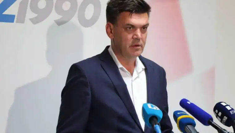 cvitanovic1