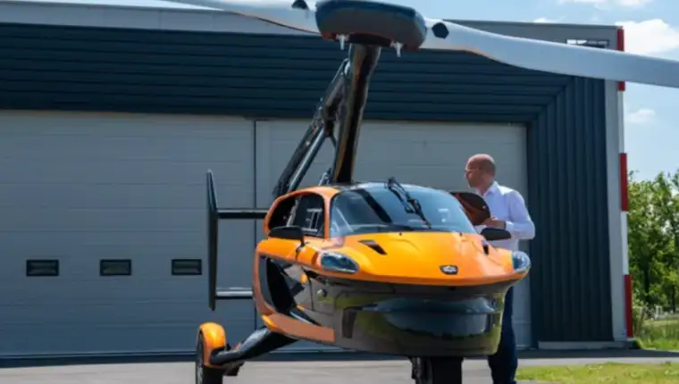 leteci automobil 1