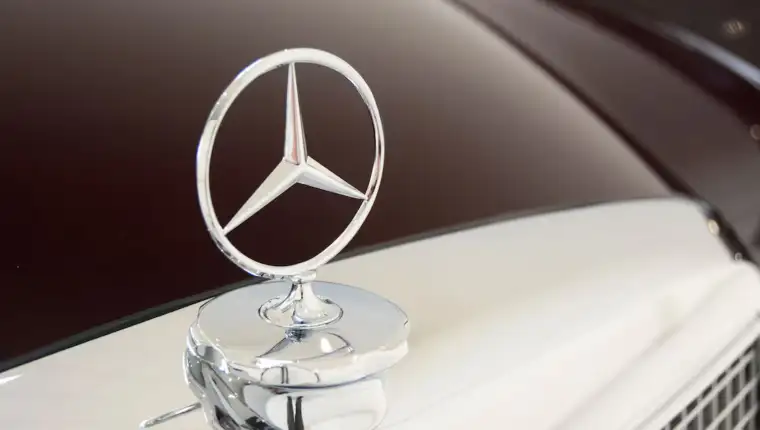 mercedes-benz znak