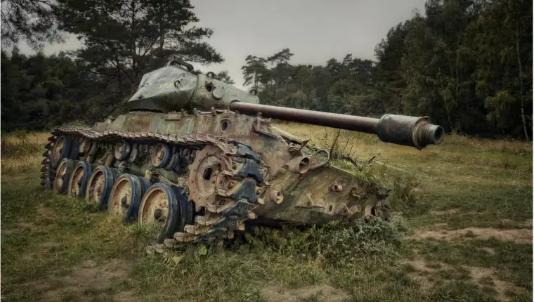 Abandoned-Tank-1024x668