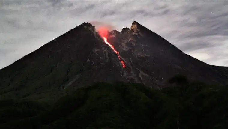 vulkan indonezija