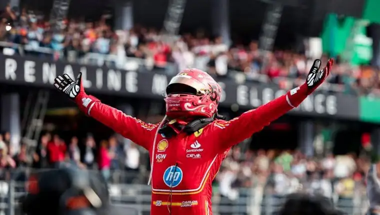 carlos sainz ferrari