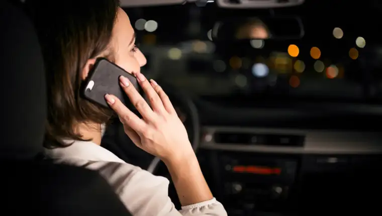 pričanje na mobitel u vožnji