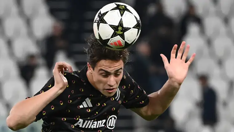 AA-20241022-35985826-35985820-UEFA_LIGA_SAMPIONA_JUVENTUS_STUTTGART