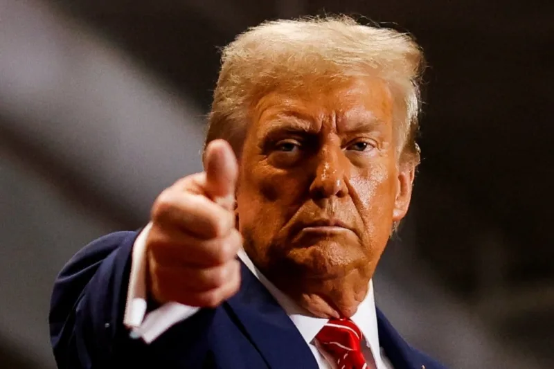 DONALD TRUMP