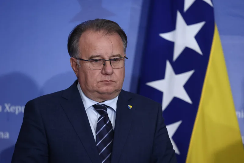 niksic covic dodik press Raport (31)