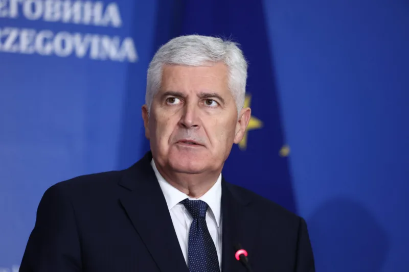 niksic covic dodik press Raport (43)