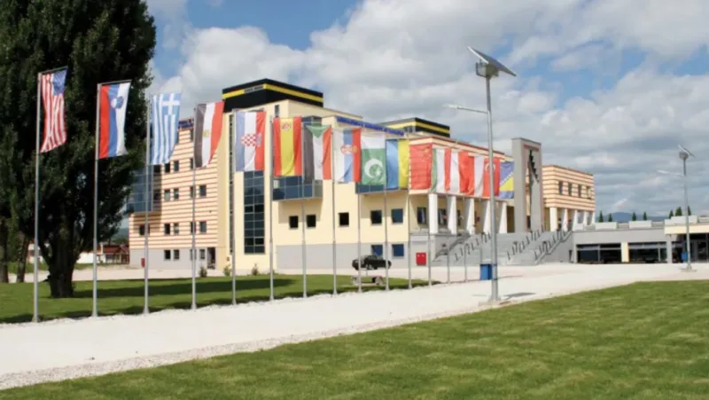 ius 1