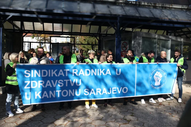 protesti KCUS Raport (1)