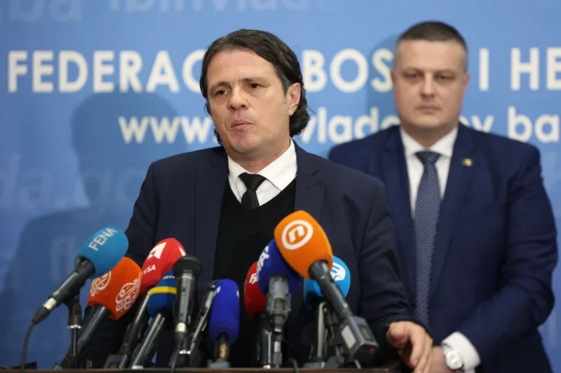 toni kraljevic fena (1)