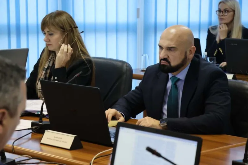 vlada fbih, ramo isak