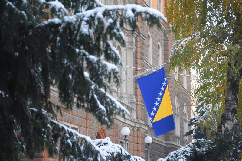 AA-20241124-36280342-36280332-SUTRA_JE_DAN_DRZAVNOSTI_BIH_SARAJEVO_U_PRAZNICNOM_RUHU