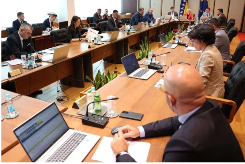 vijece miniastara 1