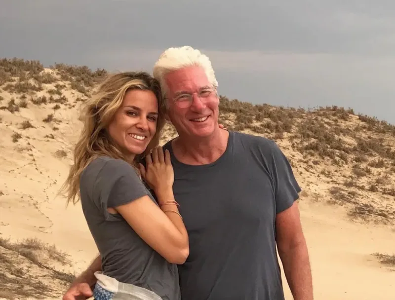 Richard Gere sa suprugom