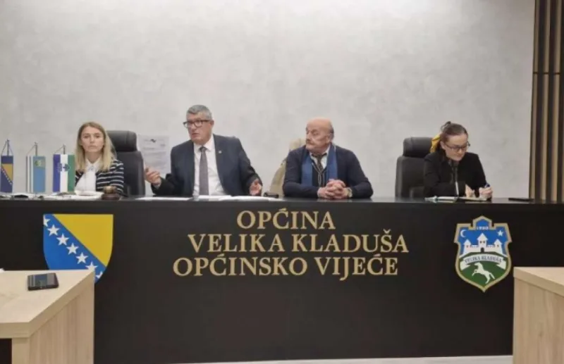 velika kluadusa 1