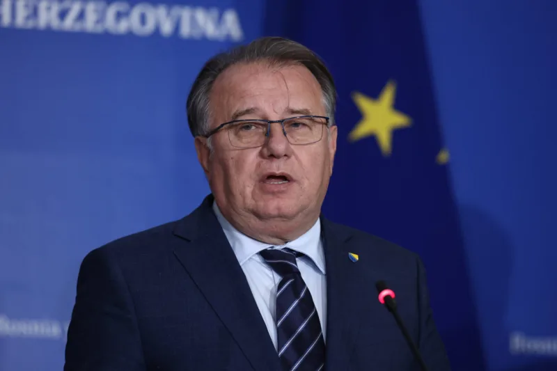 niksic covic dodik press Raport (34)