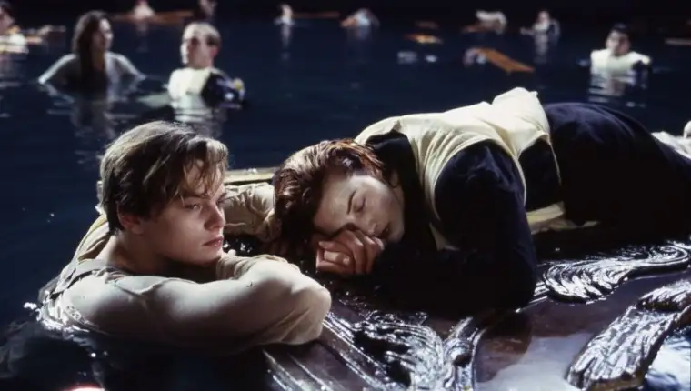 scena sa vratima titanic