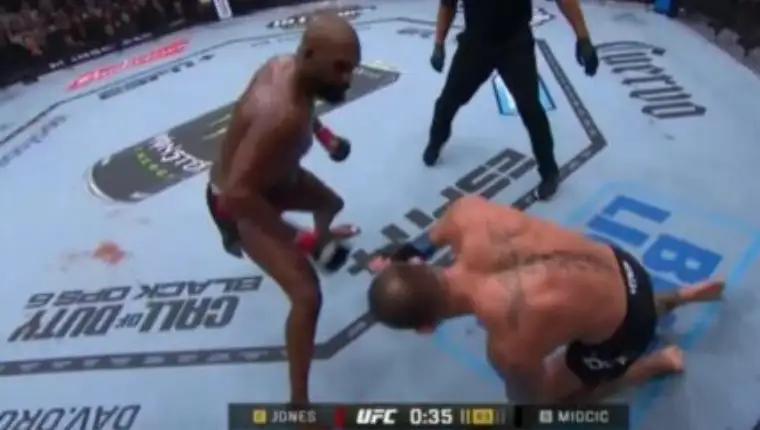 jones-i-miocic-427x285