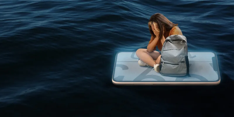 teenager-being-cyberbullied-smartphone