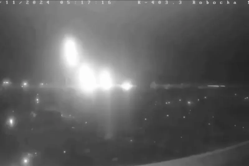 Chilling images show Vladimir Putin’s new Oreshnik hypersonic super-weapon attacking a defence plant in Dnipro, Ukraine on 21 November 2024.