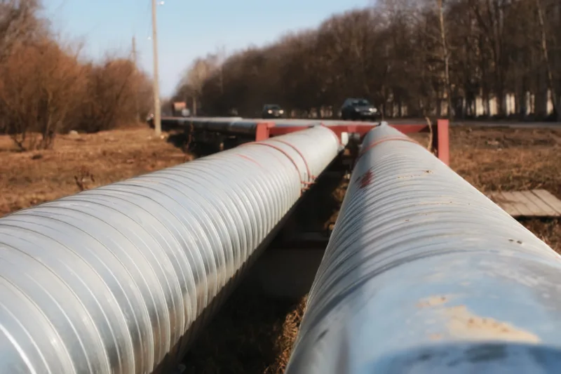 silver pipes oil outside