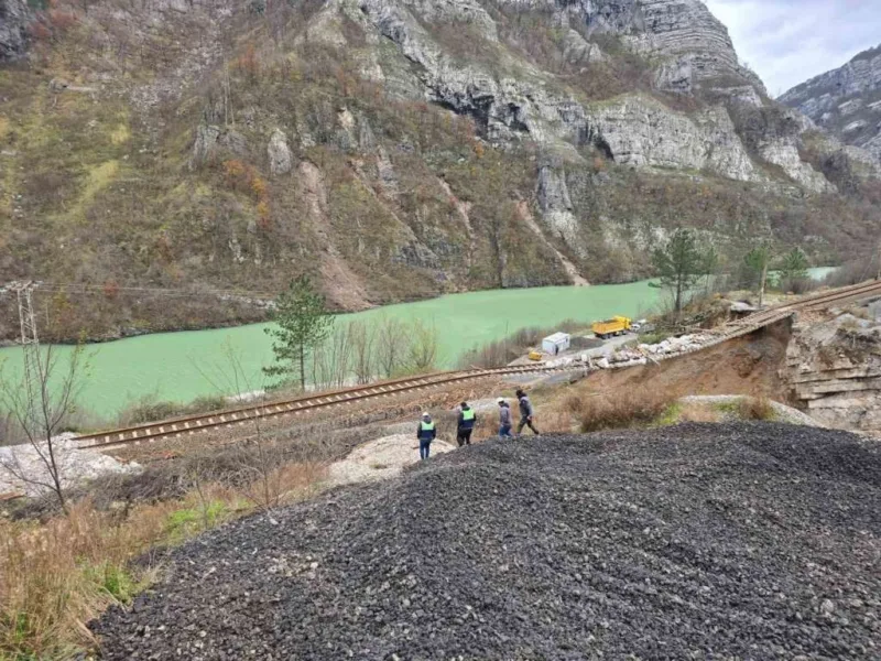 rekonstrukcija pruge komadinovo vrelo