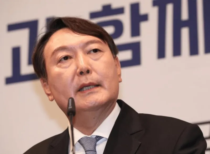 yoon suk yeol