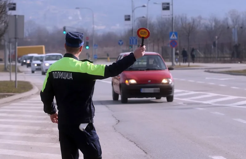saobracajna-policija-2-foto-S-PASALIC
