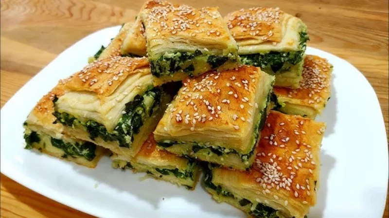 lisnata pita od špinata