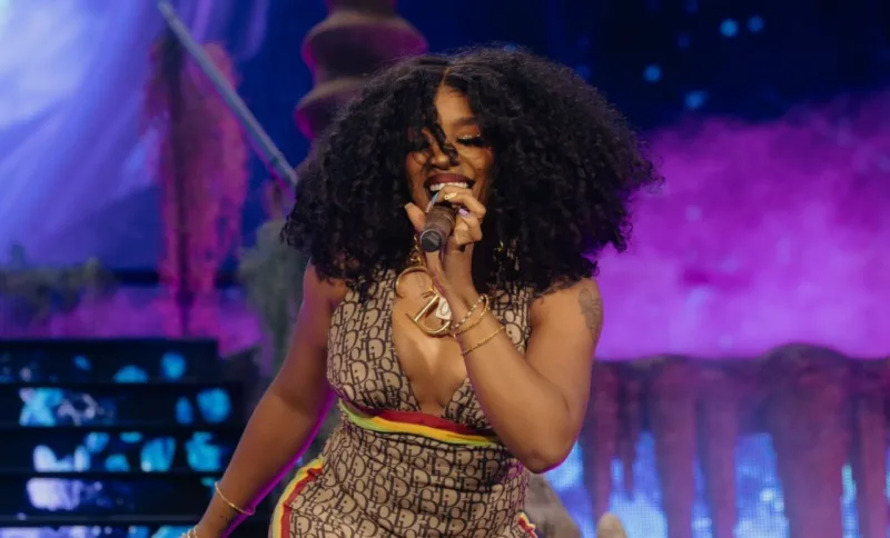 solana sza