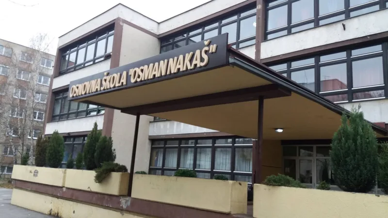 nakas