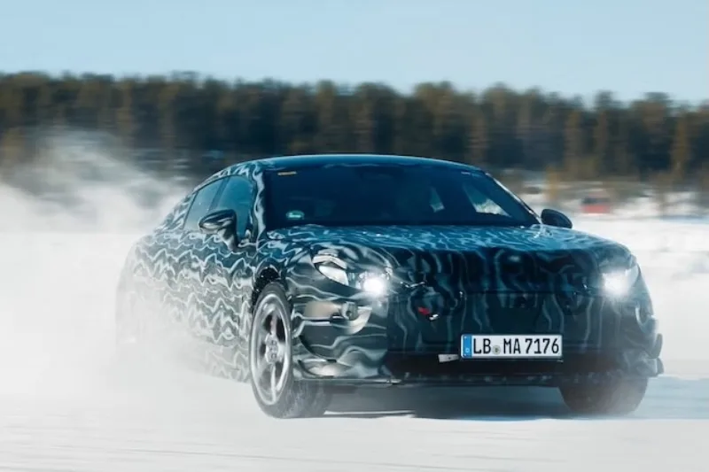 mercedes-amg 1