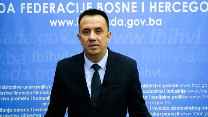 lakić