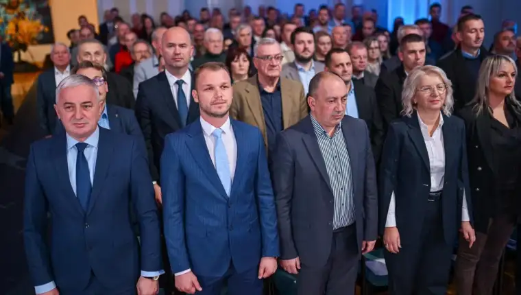 stanivuković novi predsjednik pdp 6