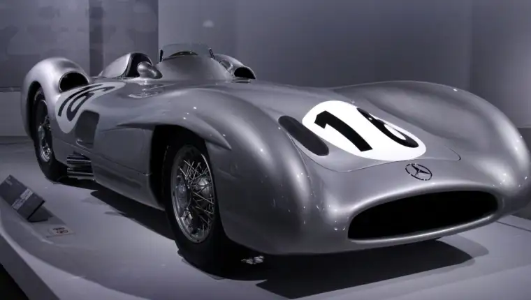 Mercedes-Benz W 196 R