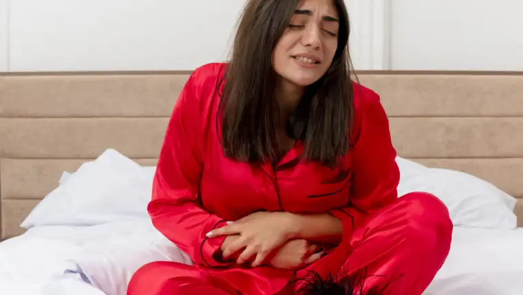 mjesečnica bolovi freepik
