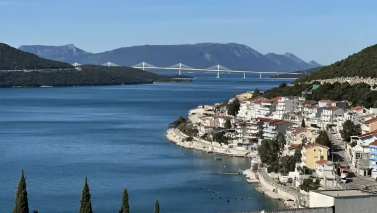 neum