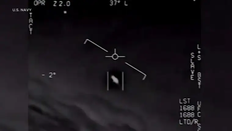 10520262_041621-kabc-ufo
