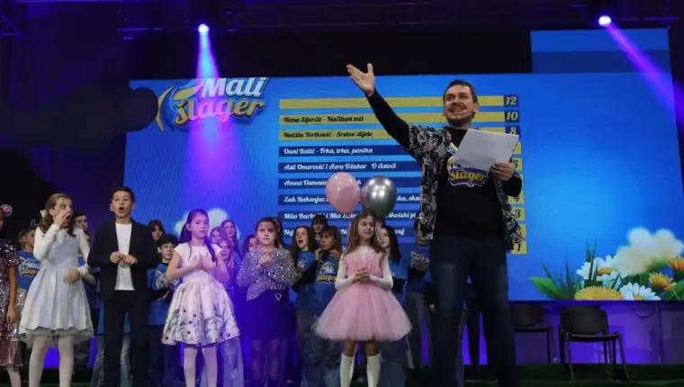 mali šlager skenderija