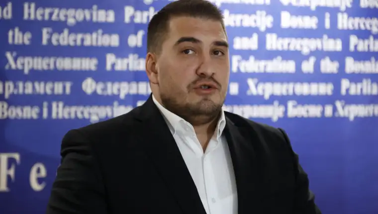 haris zahiragic fena