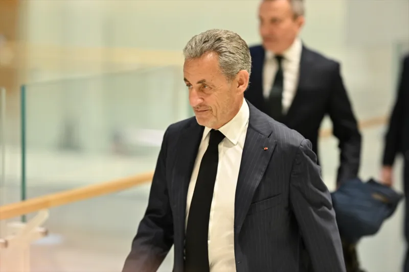 sarkozy-sudjenje-AA-12