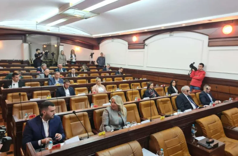 skupstian banjass luka 4