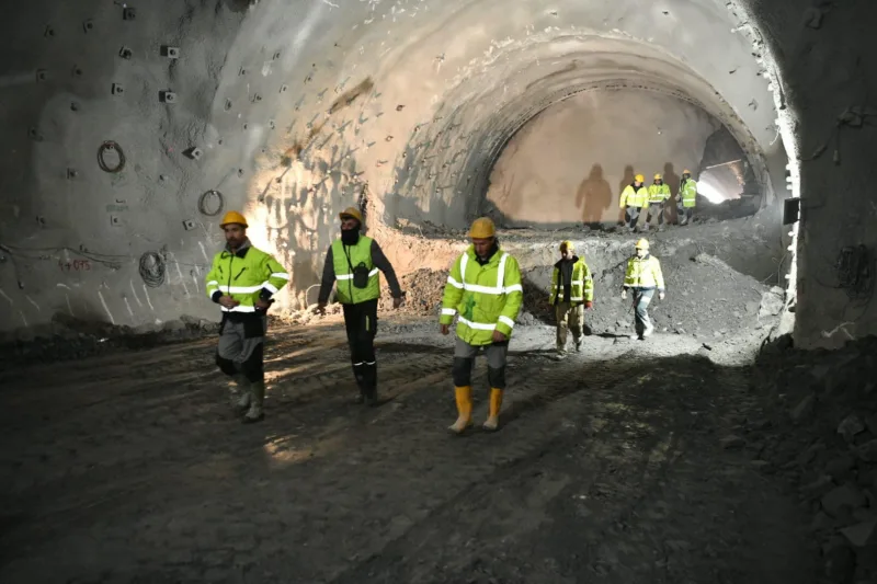 tunel kobilja glava probijanje