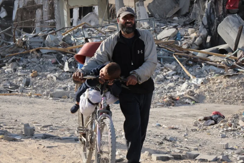 AA-20250120-36811251-36811235-PALESTINCI_SE_VRACAJU_DOMOVIMA_NAKON_USPOSTAVE_PRIMIRJA_U_GAZI