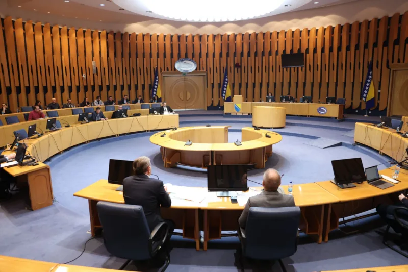 elmedin konakovic saslusanje parlament fena (9)