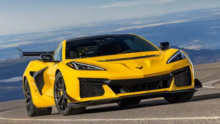 2025-chevrolet-corvette