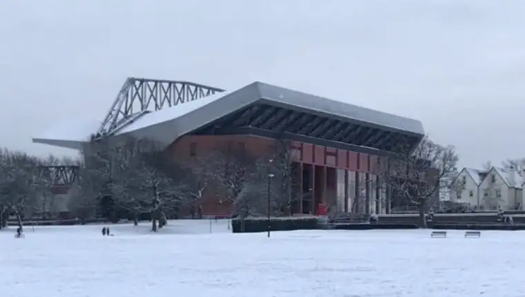 anfield snijeg