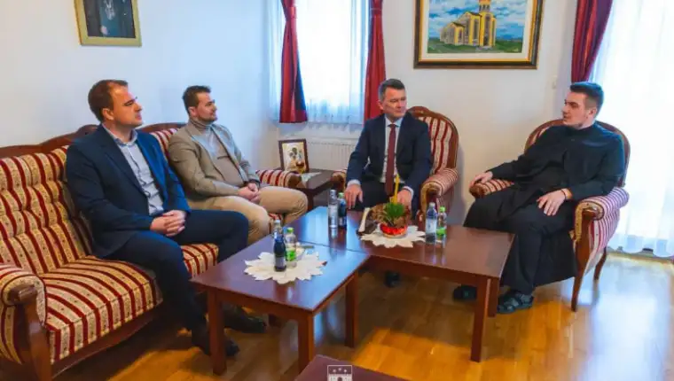 usk bozicv 5